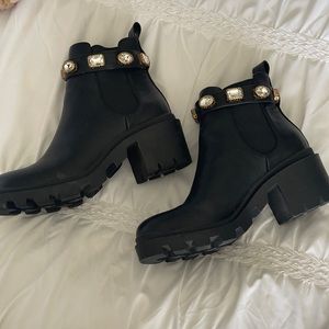 Steve Madden Amulet Booties